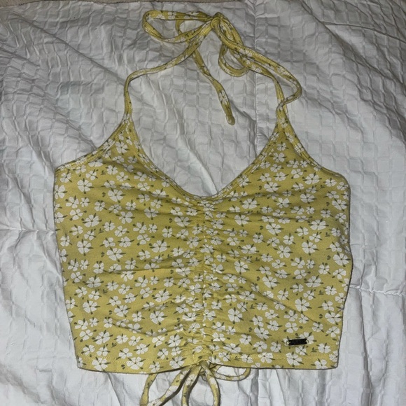 Hollister Tops - Crop top